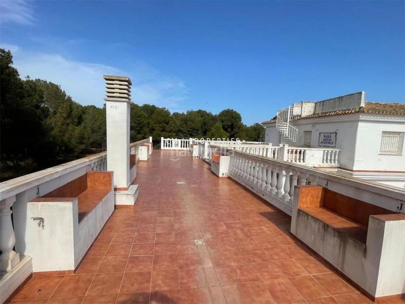 Foto 515a1adc-2f84-4ab1-aaf0-444068489fe8. Xalet amb calefacció aparcament a Los Pinares-La Masia Bétera