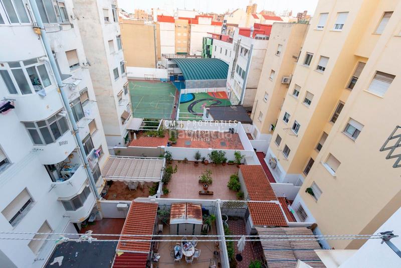 Foto 48d3d1f9-4f07-4631-b164-19f7d58eb11a. Alquiler piso  en alquiler, 4 habitaciones, benimaclet en Valencia