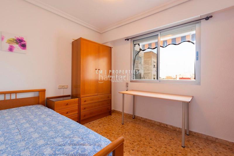 Foto 99437f26-224e-4c7c-b450-b1ebc2a68197. Alquiler piso  en alquiler, 4 habitaciones, benimaclet en Valencia