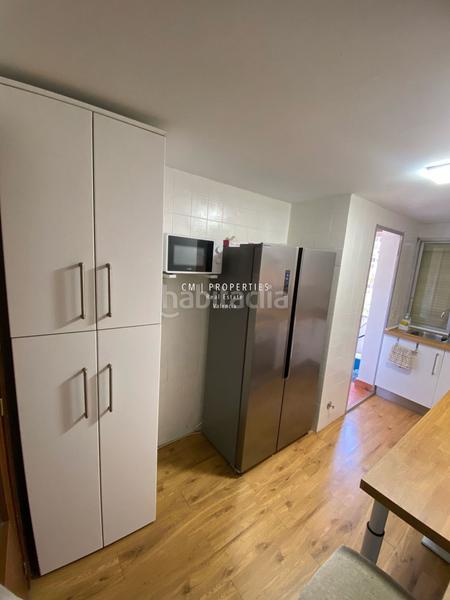 Foto c6b75b74-99d8-4486-8c6d-7db1ef6fe029. Alquiler piso  para estudiantes de cuatro habitaciones y dos baños. en Valencia