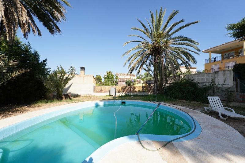 Foto 3d474057-4fb0-4ca7-9379-92614f411a21. Chalet with parking pool in Sierra Perenchiza-Cumbres de Calicanto-Sto Domingo Chiva