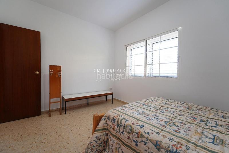 Foto c4d9ae9b-c835-420f-9557-baa8b2b7e713. Chalet with parking pool in Sierra Perenchiza-Cumbres de Calicanto-Sto Domingo Chiva