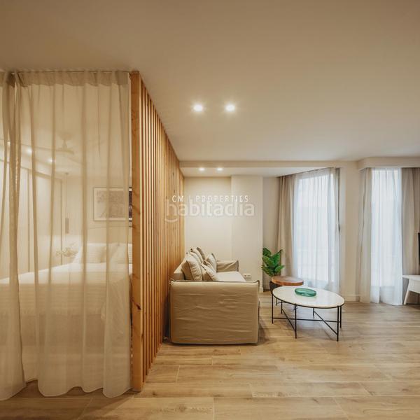Foto f3fcebdf-54ef-4690-bdf4-23d74e1c76bc. Alquiler apartamento  moderno en alquiler en Valencia