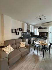 Location Attique  Calle del doctor gil i morte. Estudio totalmente equipado en arrancapins