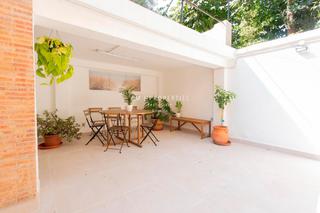 Rent House  Padre viñas. Casa de 4 habitaciones en alquiler