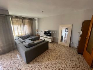 Rent Flat  Murta. Piso de cuatro dormitorios y dos baños benimaclet piso universit