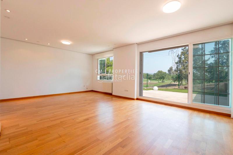 Foto b9e223a7-5478-4265-bd70-e64dc0d66045. Affitto casa con parcheggio piscina in Torre en Conill-Cumbres de San Antonio Bétera