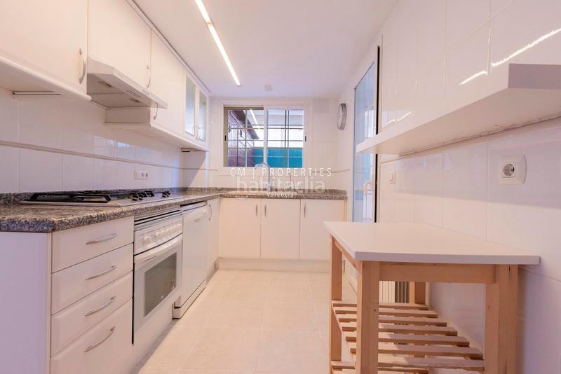 Foto 3937bc53-46ed-4953-9663-31695db7baf9. Location maison avec parking piscine dans Torre en Conill-Cumbres de San Antonio Bétera