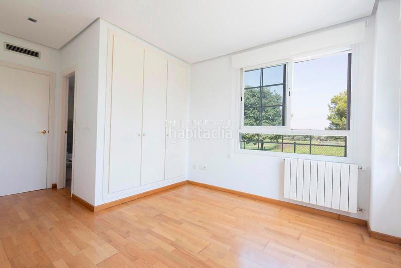 Foto debe719f-dccc-4665-b080-bb8ba91a06d0. Location maison avec parking piscine dans Torre en Conill-Cumbres de San Antonio Bétera