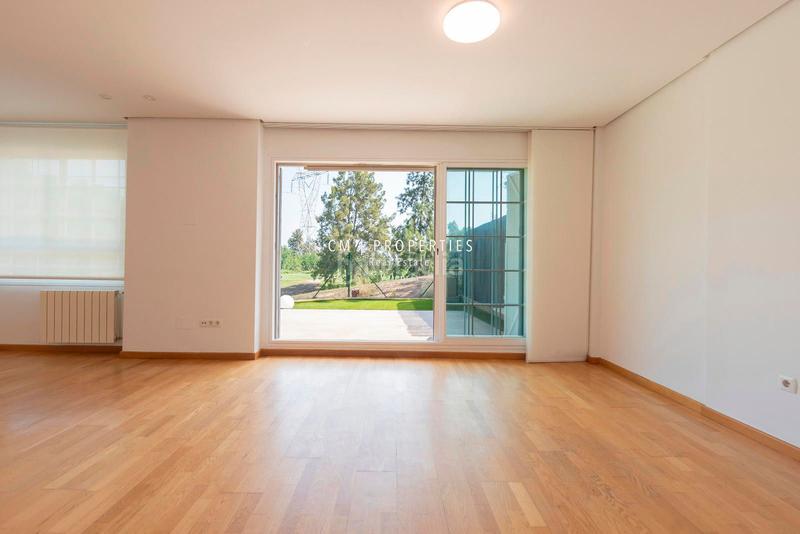 Foto f8485361-cdc7-40dc-9e58-12b4c0b4ffbf. Location maison avec parking piscine dans Torre en Conill-Cumbres de San Antonio Bétera