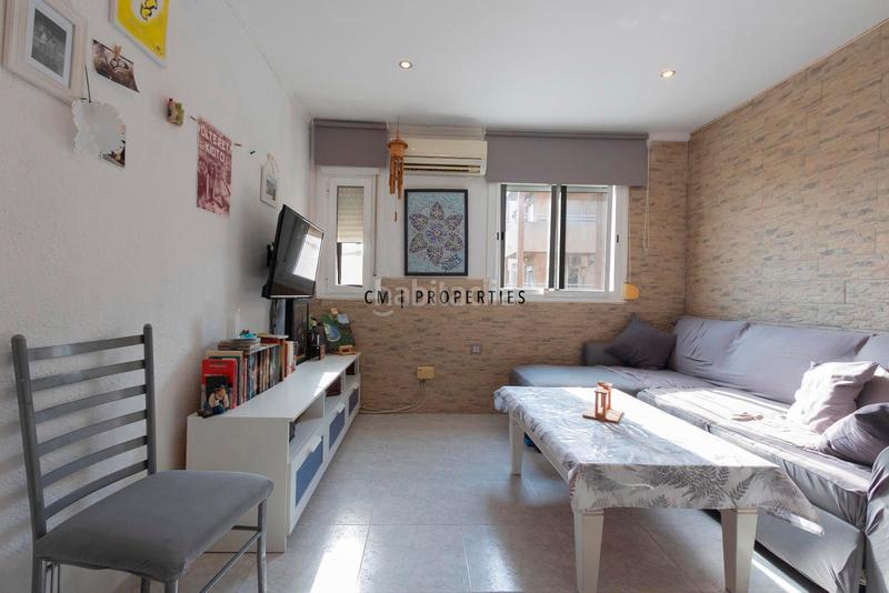 Foto a005df04-0641-49f6-94ca-de49e5191a35. Piso  de dos dormitorios y un cuarto de baño la malvarosa en Valencia