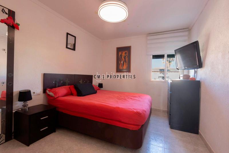 Foto f34075e8-a498-4aad-852f-95ab5ad0271a. Piso  de dos dormitorios y un cuarto de baño la malvarosa en Valencia