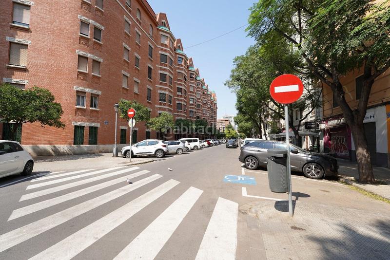 Foto 7debd98b-9848-4bff-a43a-ff3418f51a64. Alquiler piso  reformado de 4 habitaciones en pleno centro Arrancapins en Valencia