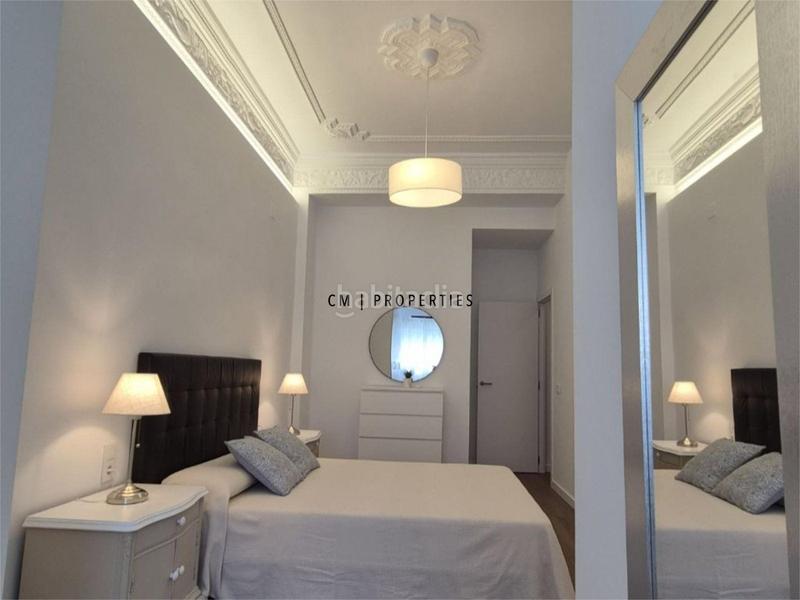 Foto 51762a78-ce86-4a1f-9414-5c2fa5f912f8. Alquiler piso  de alquiler en el centro de tres habitaciones en Valencia