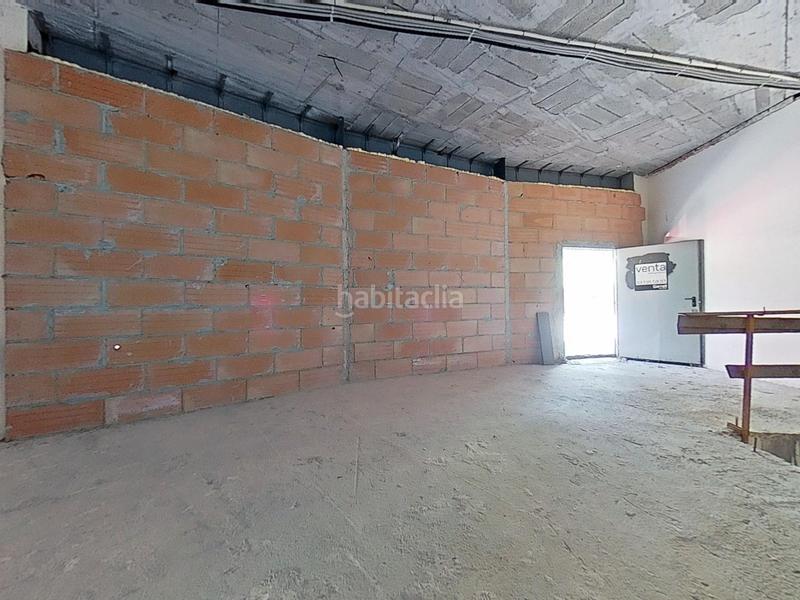 Foto 13dc88ca-8b71-4d6d-b6fd-a050e3b49d99. Local comercial a Ponent - Set Camins Igualada