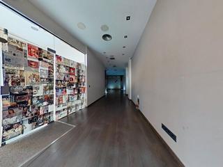 Local commercial  Calle d'avall