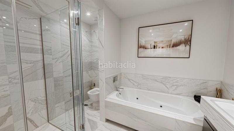 Foto c238a358-9922-405f-ae72-990bb3a4ade1. Casa aparellada amb calefacció aparcament piscina a Boadilla del Monte