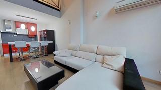Alquiler Piso  Calle de albasanz. Luminoso dúplex exterior en alquiler  ideal para tu nuevo hogar!
