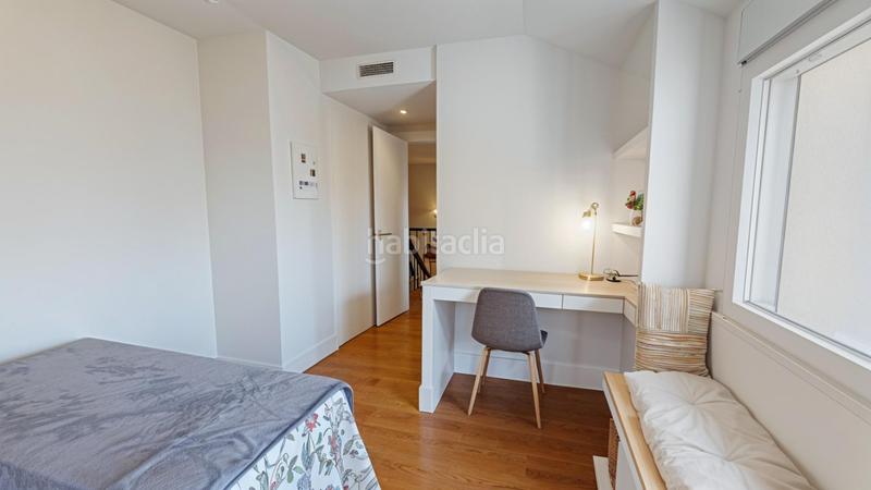Foto 8d0ce3be-96b8-4082-ab1b-7112760b9213. Casa aparellada amb calefacció aparcament piscina a Boadilla del Monte