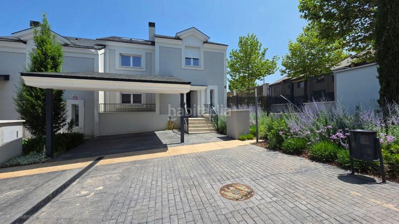 Foto b030bd74-c684-4092-8805-50f7805523ac. Towny house with heating parking pool in El Pastel Boadilla del Monte
