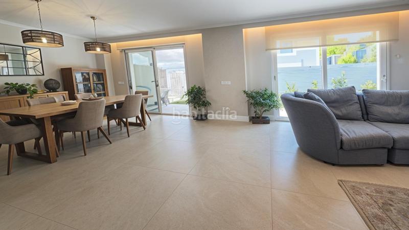 Foto e0954af6-edff-4995-8611-01a90713ea01. Towny house with heating parking pool in El Pastel Boadilla del Monte