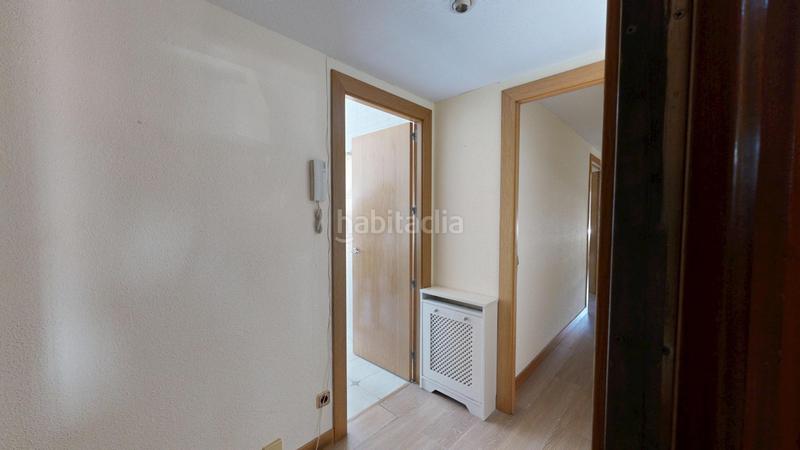 Foto 0523e7ac-4e63-46b1-a51d-3d8a2f51eb32. Piso moderno piso en Valdeacederas, ideal para entrar a vivir en Madrid