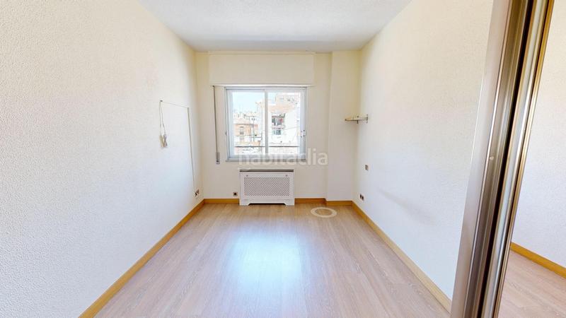 Foto 0b6bbf7a-3038-4d71-a12f-e2652a221a41. Piso moderno piso en Valdeacederas, ideal para entrar a vivir en Madrid