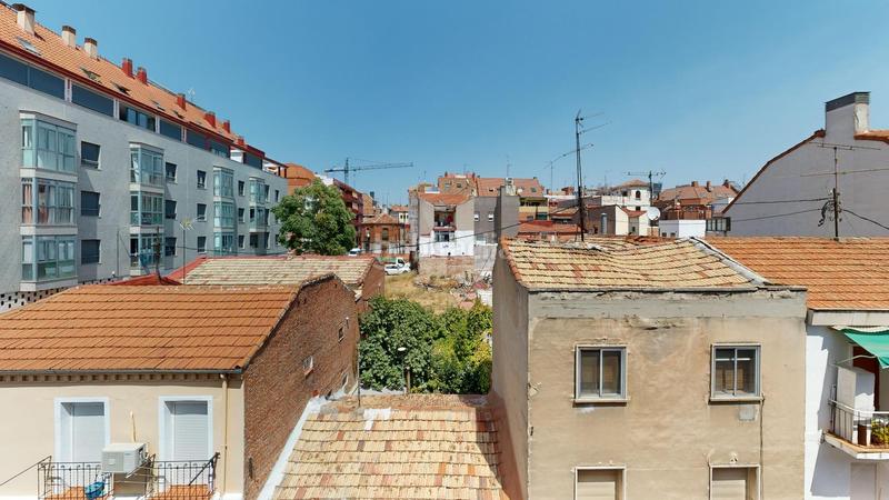 Foto 38555d59-75da-45f5-8d9b-8336afac391c. Piso moderno piso en Valdeacederas, ideal para entrar a vivir en Madrid