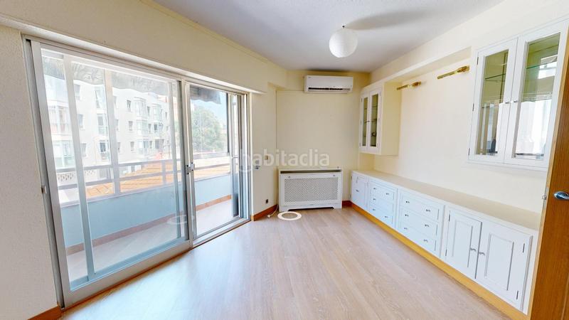 Foto 901be613-789c-46b5-b207-3ccb45aa6f61. Piso moderno piso en Valdeacederas, ideal para entrar a vivir en Madrid