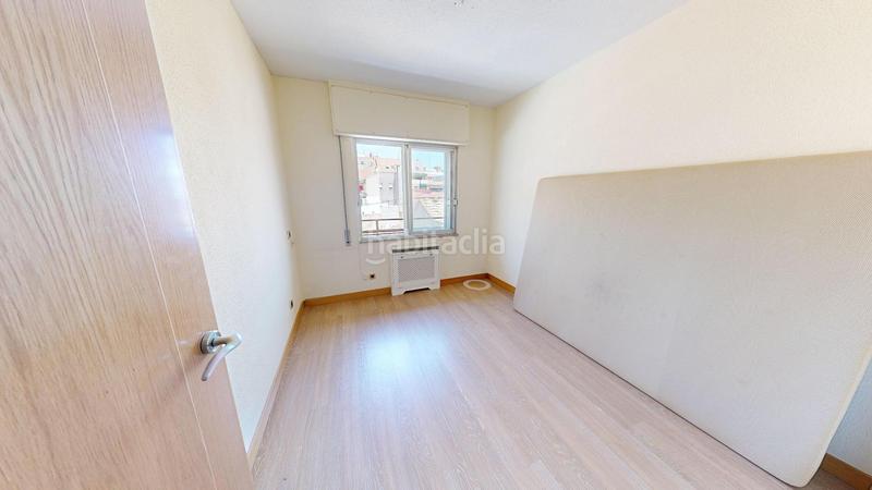 Foto e816005d-d101-4feb-a142-78ee8590939c. Piso moderno piso en Valdeacederas, ideal para entrar a vivir en Madrid