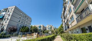 Appartement  Avenida de madrid. Servicheck vende precioso y amplio piso de tres habitaciones con