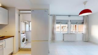 Lloguer Pis  Calle eduardo rojo. Vivienda en alquiler  2 dormitorios en puente de vallecas