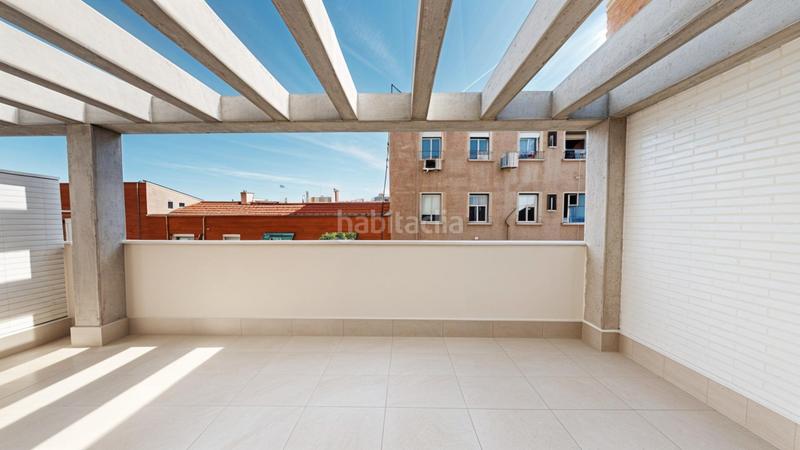 Foto 6c75f5cc-9eca-4299-adb7-86710b5273e0. Attique avec chauffage dans San Diego Madrid
