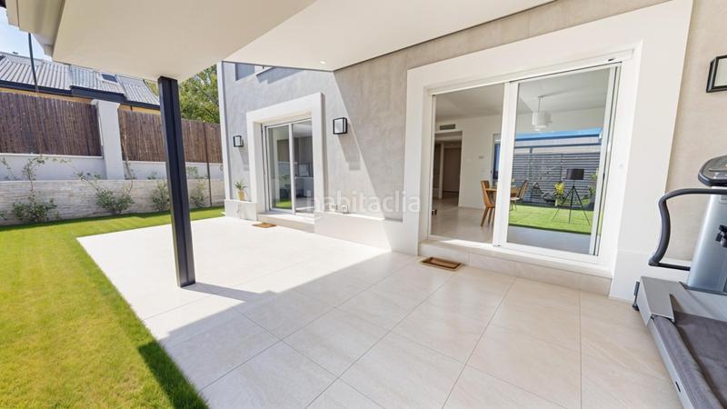 Foto d0aa2fff-1e11-4b70-a73c-28355bc04b08. Towny house with heating parking pool in El Pastel Boadilla del Monte