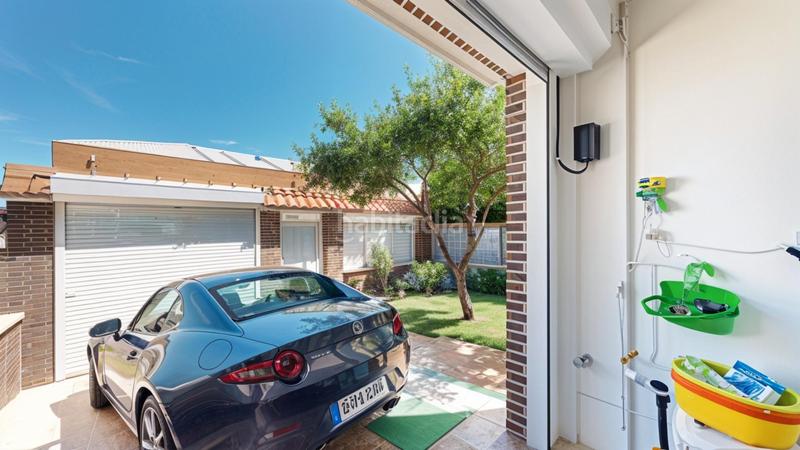 Foto a1004e69-6c86-42a0-81e8-ef6cd38d4970. Maison jumelée avec chauffage parking piscine dans Urbanizaciones Rivas - Vaciamadrid