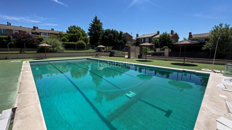 Foto fe3cfae9-9007-4e86-adef-058b87edc367. Maison jumelée avec chauffage parking piscine dans Urbanizaciones Rivas - Vaciamadrid