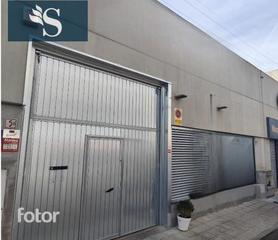 Location Bâtiment à usage industriel à Carlos Ruiz. Venta de nave con inquilino