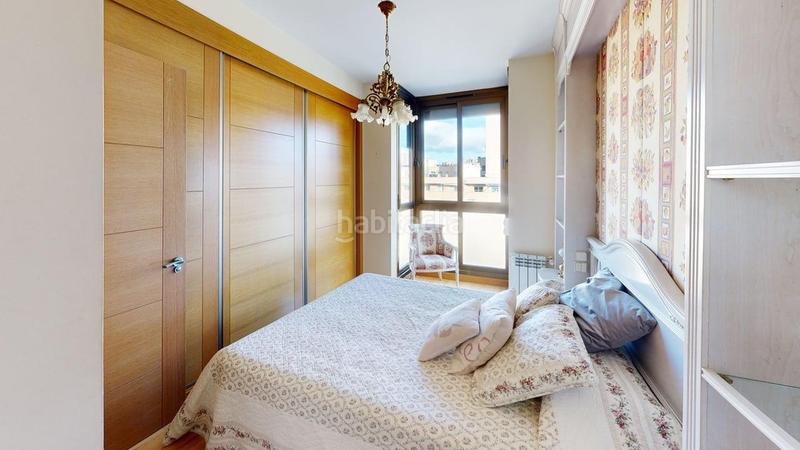 Foto 22900bbf-abd0-4ebd-9567-11b462b3f0da. Miete dachwohnung mit heizung parking pool in Valdezarza Madrid