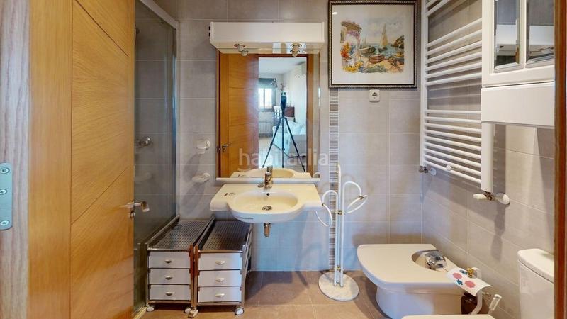 Foto b2a610fb-aba1-4ebc-b3ed-d60a13c897ef. Miete dachwohnung mit heizung parking pool in Valdezarza Madrid