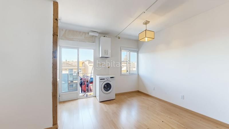 Foto 1935acc1-f731-4b85-87de-ebe161a7f8c5. Pis amb calefacció a Tres Olivos-Valverde Madrid