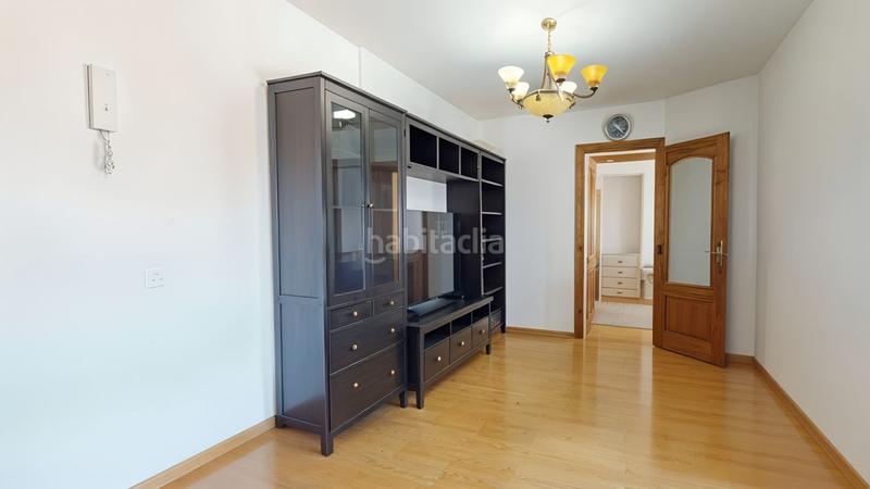 Foto a0d270a2-ff46-4646-83ce-0d5074dc18ef. Pis amb calefacció a Tres Olivos-Valverde Madrid