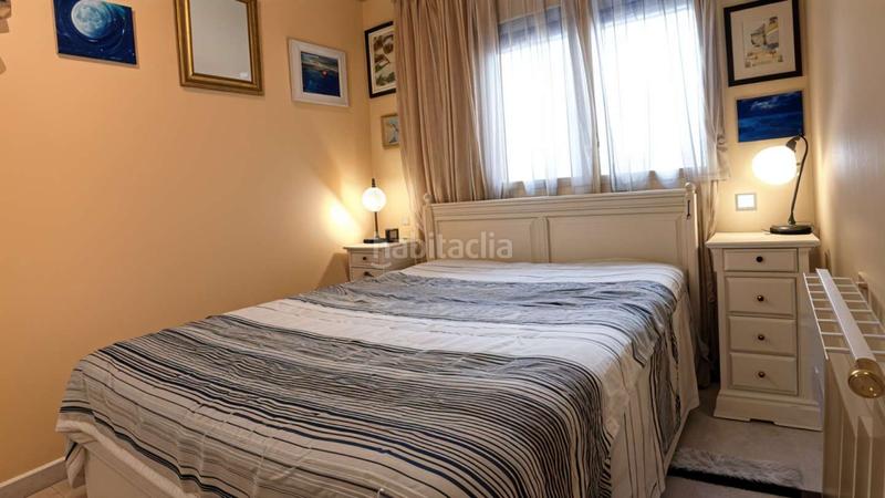 Foto b1f0847a-d823-49e5-810f-d22b1db4178f. Pis amb calefacció a Tres Olivos-Valverde Madrid