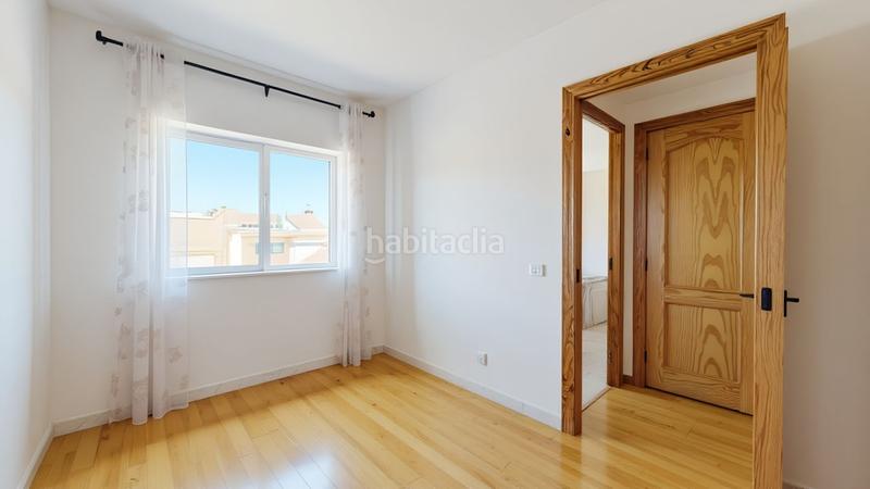 Foto db07fe04-acf7-45b0-b888-9cea65f8dfbf. Pis amb calefacció a Tres Olivos-Valverde Madrid