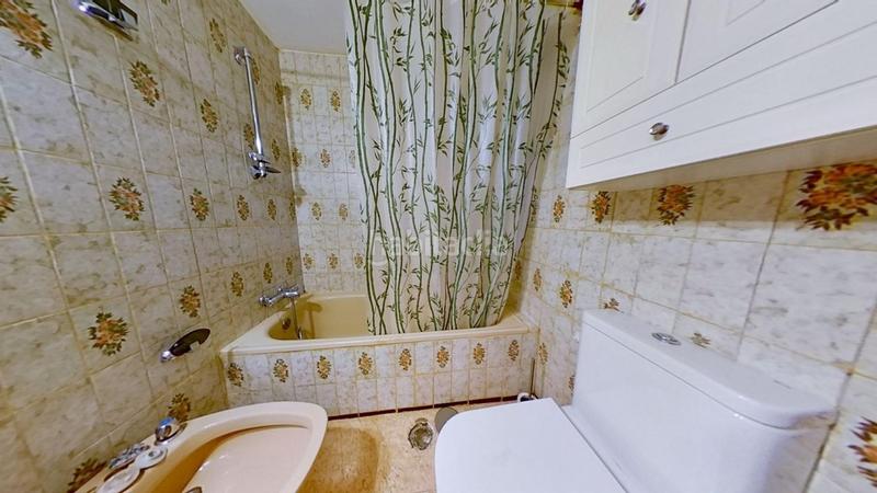 Foto 665dbaf8-0c9d-43f8-8e2c-220d24705145. Location appartement avec parking dans La Paz Madrid