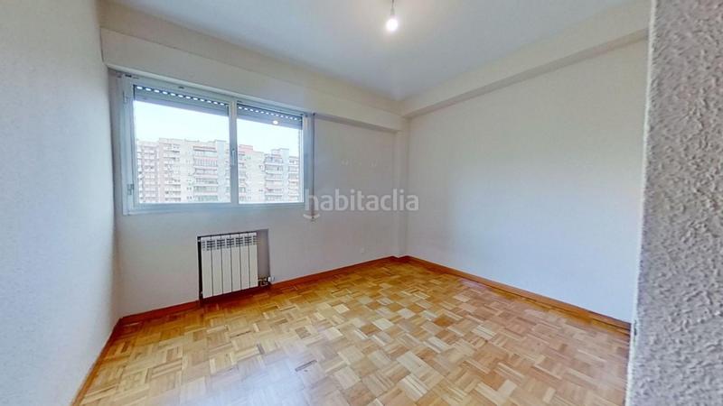 Foto 3d8c8284-83b8-429a-8e9e-c8c092e32b76. Miete etagenwohnung mit parking in La Paz Madrid