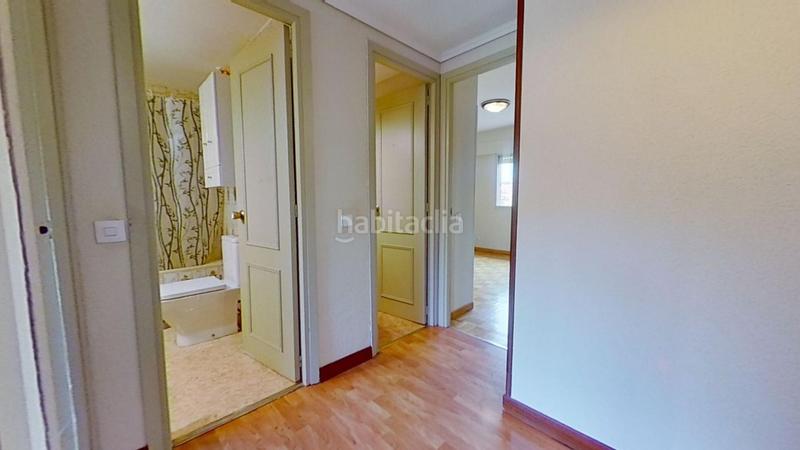 Foto 49078691-35a2-4e44-8bc2-9e80fbf20922. Miete etagenwohnung mit parking in La Paz Madrid