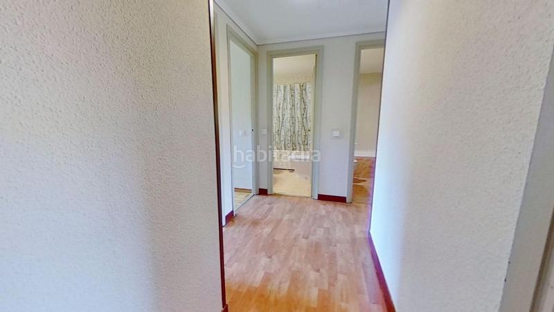 Foto 944be33a-3e56-4e11-8e60-6e304725db73. Miete etagenwohnung mit parking in La Paz Madrid
