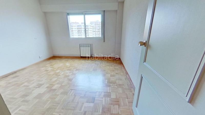 Foto 1fb76072-eeb7-4458-877c-f95fb0d3e57a. Alquiler piso en La Paz Madrid