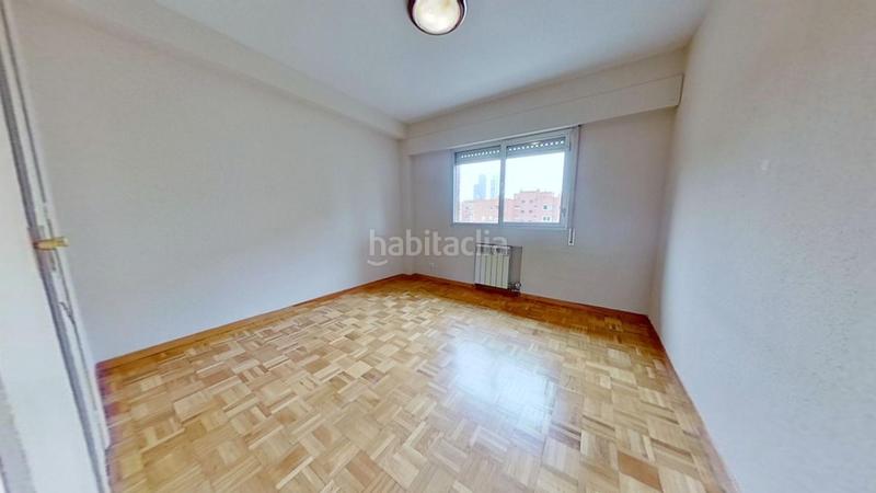 Foto 9920dbdb-4538-4258-a7e8-5b885ac82434. Alquiler piso en La Paz Madrid