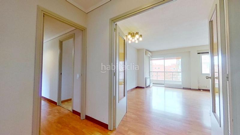 Foto d736883d-5dc4-4884-b565-c993002a551e. Alquiler piso en La Paz Madrid